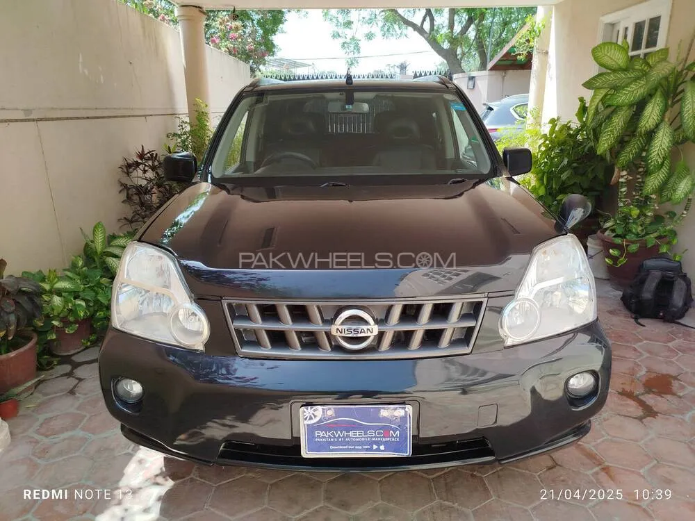 Nissan X Trail 2010 for Sale in Karachi Image-1