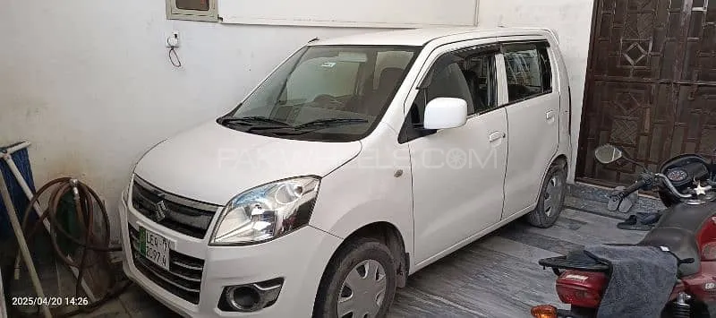Suzuki Wagon R 2017 for Sale in Multan Image-1