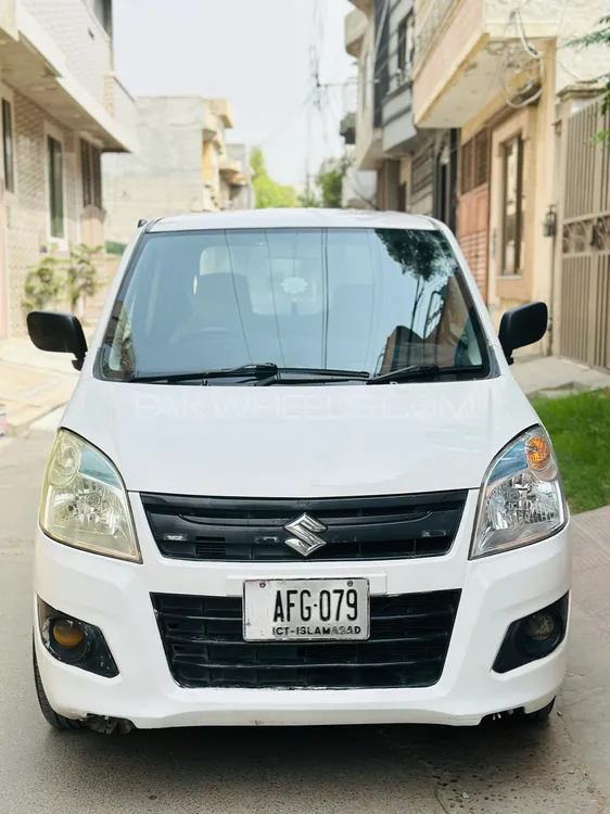 Suzuki Wagon R 2017 for Sale in Lahore Image-1