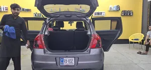 Suzuki Swift DX 1.3 2011 for Sale