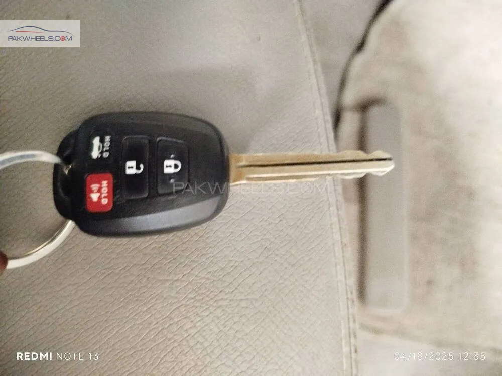 ٹویوٹا کرولا 2011 for Sale in لاہور ٹویوٹا کرولا 2011 for Sale in لاہور Image-12