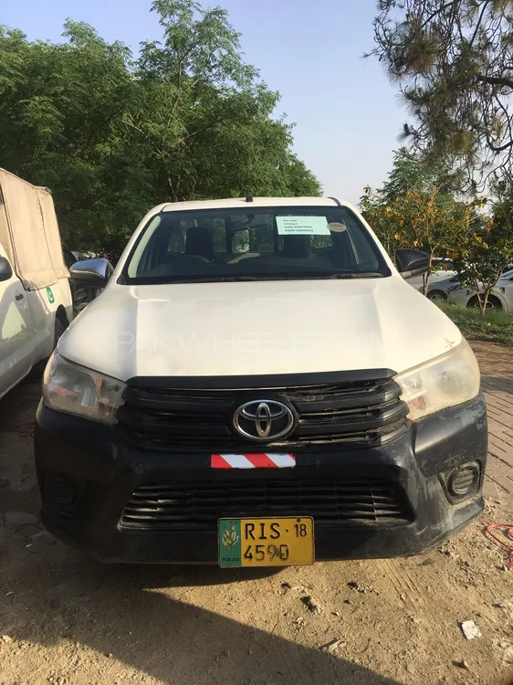 Toyota Hilux 2018 for Sale in Islamabad Image-1