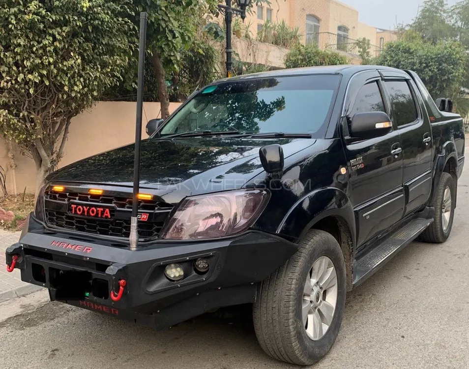 Toyota Hilux 2009 for Sale in Lahore Toyota Hilux 2009 for Sale in Lahore Image-4