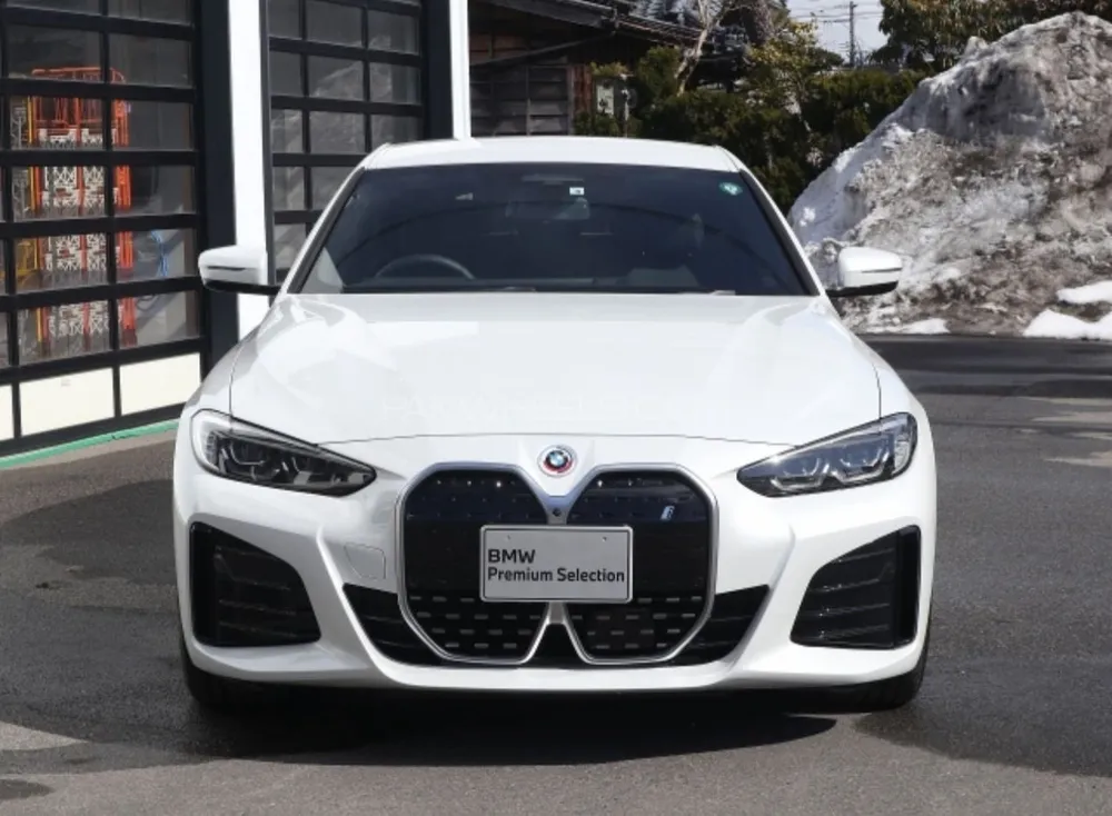 BMW i4 2022 for Sale in Lahore Image-1