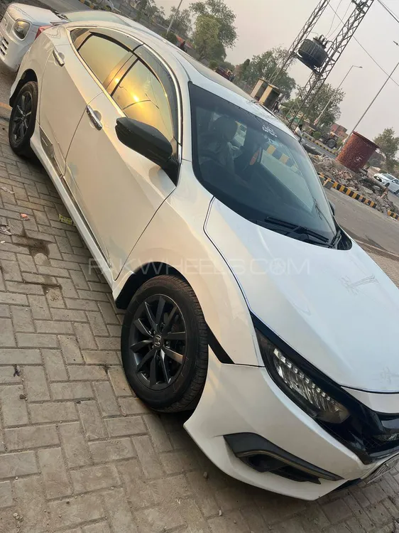 Honda Civic 2016 for Sale in Lahore Image-1