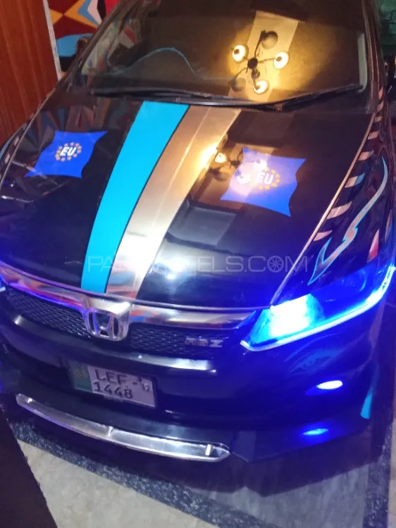 Honda Stream 2007 for Sale in Lahore Image-1