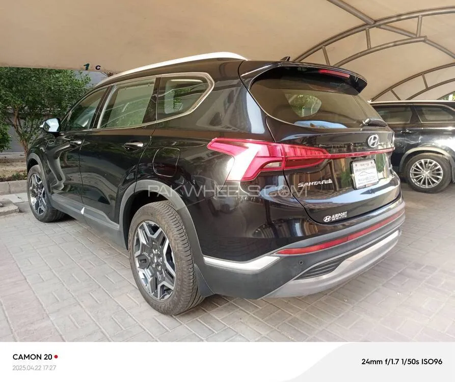 Hyundai Santa Fe 2024 for Sale in Lahore Hyundai Santa Fe 2024 for Sale in Lahore Image-5
