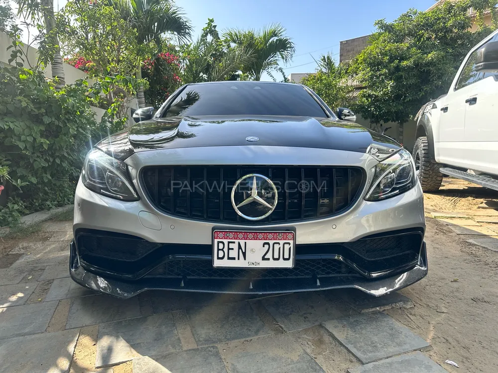 Mercedes Benz C Class Coupe 2016 for Sale in Karachi Image-1