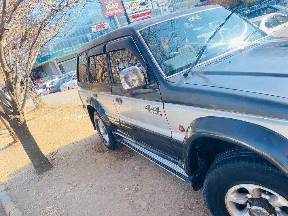 مٹسوبیشی پجیرو 1992 for Sale in اسلام آباد Image-1