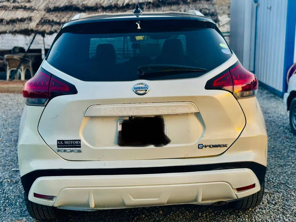 Nissan Kicks 2021 for Sale in Islamabad Image-1
