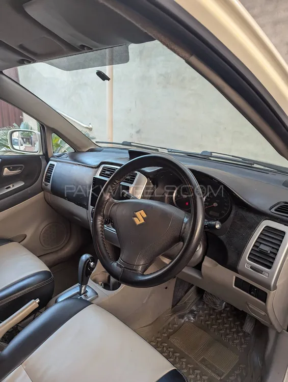 Suzuki Liana 2009 for Sale in Sahiwal Image-1