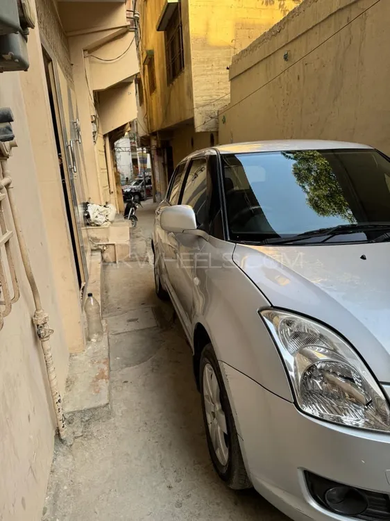 Suzuki Swift 2016 for Sale in Karachi Image-1