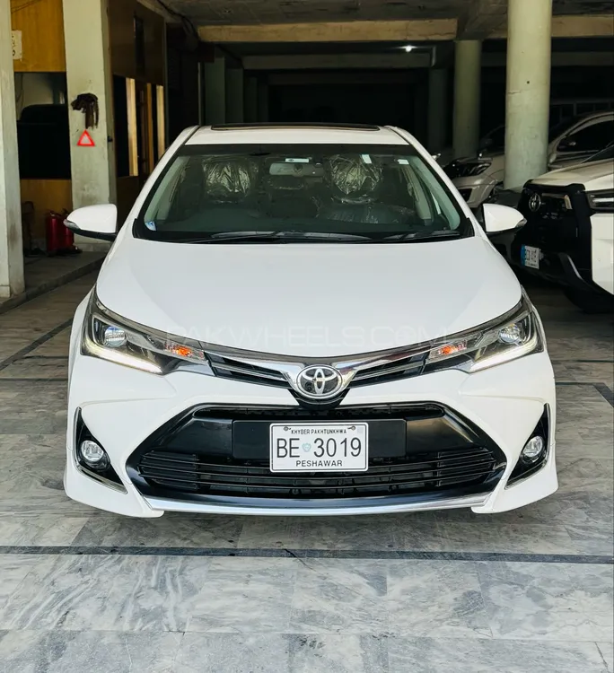 Toyota Corolla 2022 for Sale in Peshawar Image-1
