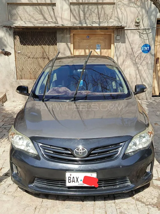 Toyota Corolla 2013 for Sale in Faisalabad Image-1
