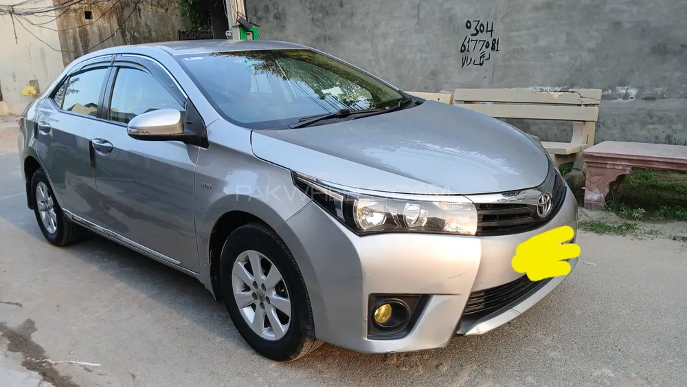 Toyota Corolla 2015 for Sale in Lahore Image-1