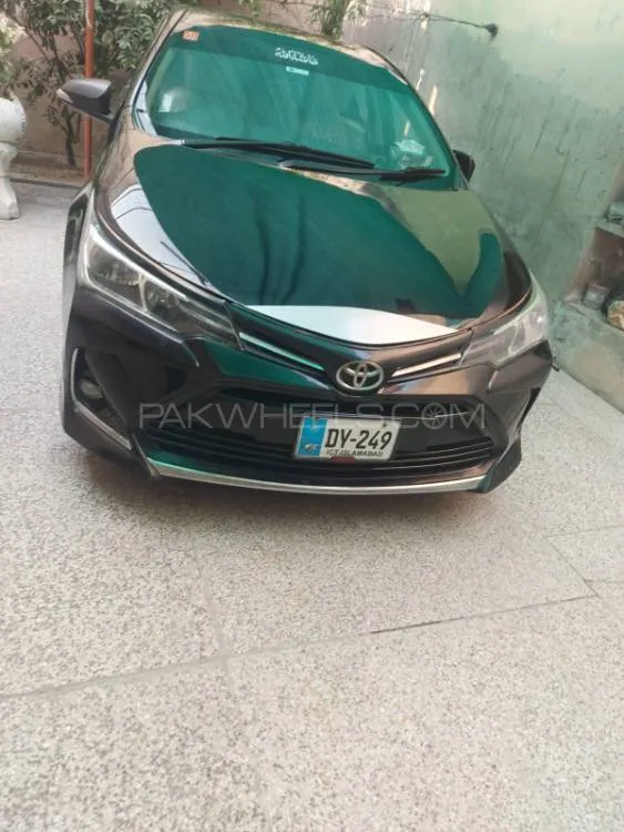 Toyota Corolla 2015 for Sale in Sheikhupura Image-1