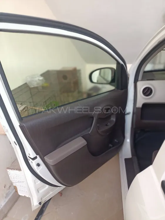 Toyota Passo 2015 for Sale in Islamabad Toyota Passo 2015 for Sale in Islamabad Image-6