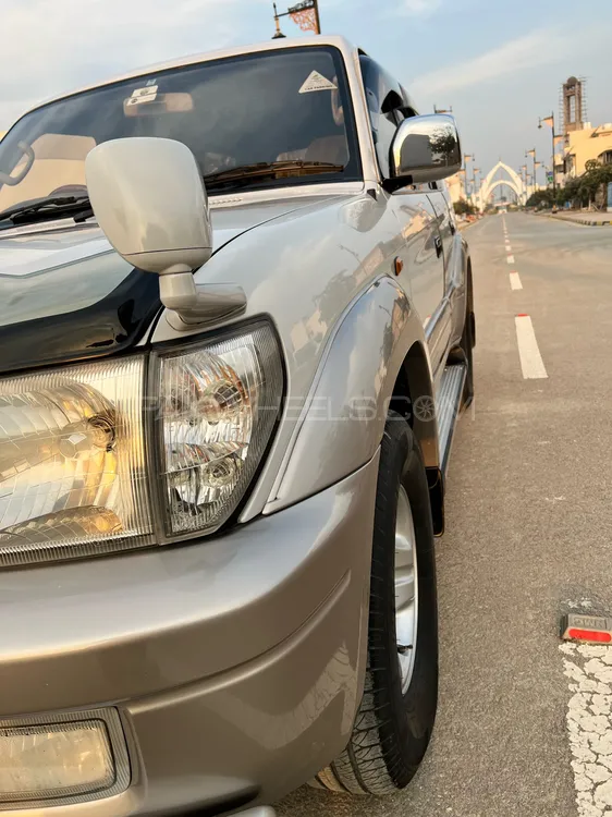 Toyota Prado 2002 for Sale in Attock Image-1