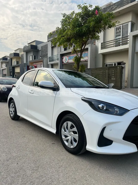 Toyota Yaris Hatchback 2021 for Sale in Islamabad Image-1