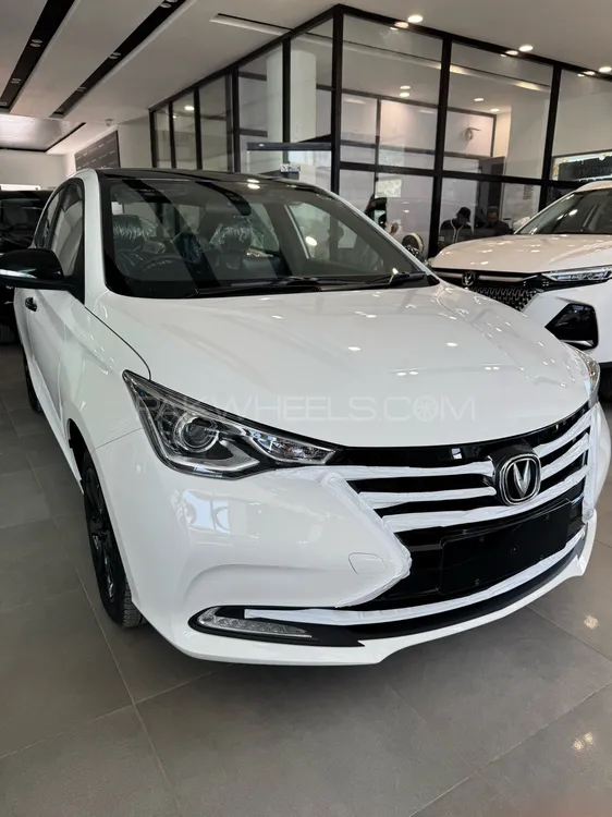 Changan Alsvin 2025 for Sale in Karachi Image-1