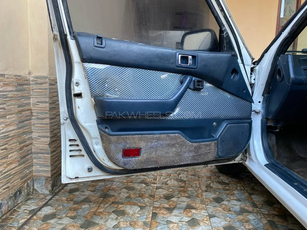 Honda Accord 1987 for Sale in Lahore Honda Accord 1987 for Sale in Lahore Image-9