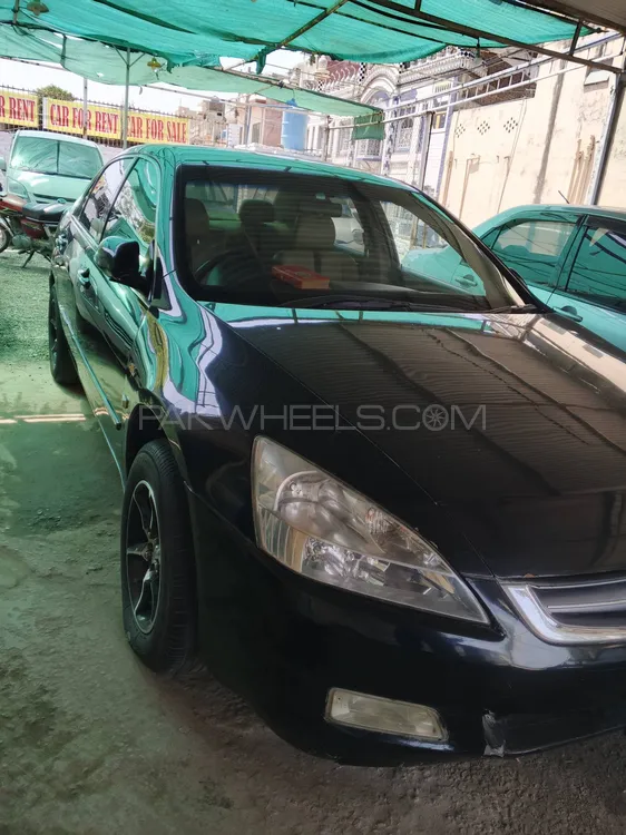 Honda Accord 2005 for Sale in Islamabad Image-1