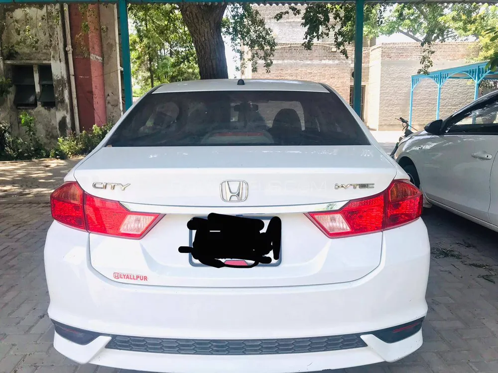 Honda City 2021 for Sale in Lahore Image-1