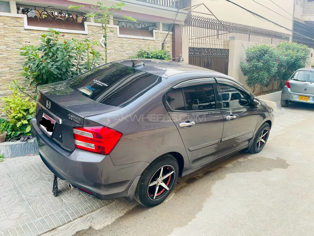 Honda City 2019 for Sale in Karachi Image-1