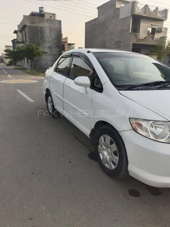 Honda City 2005 for Sale in Lahore Image-1