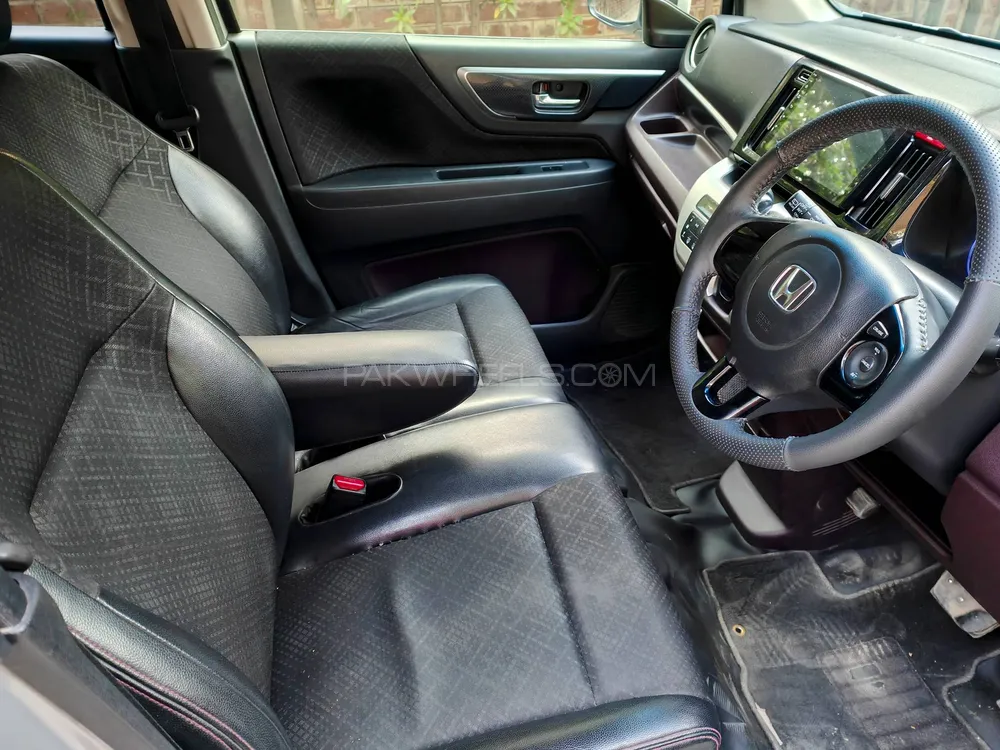Honda N Wgn 2014 for Sale in Lahore Honda N Wgn 2014 for Sale in Lahore Image-7