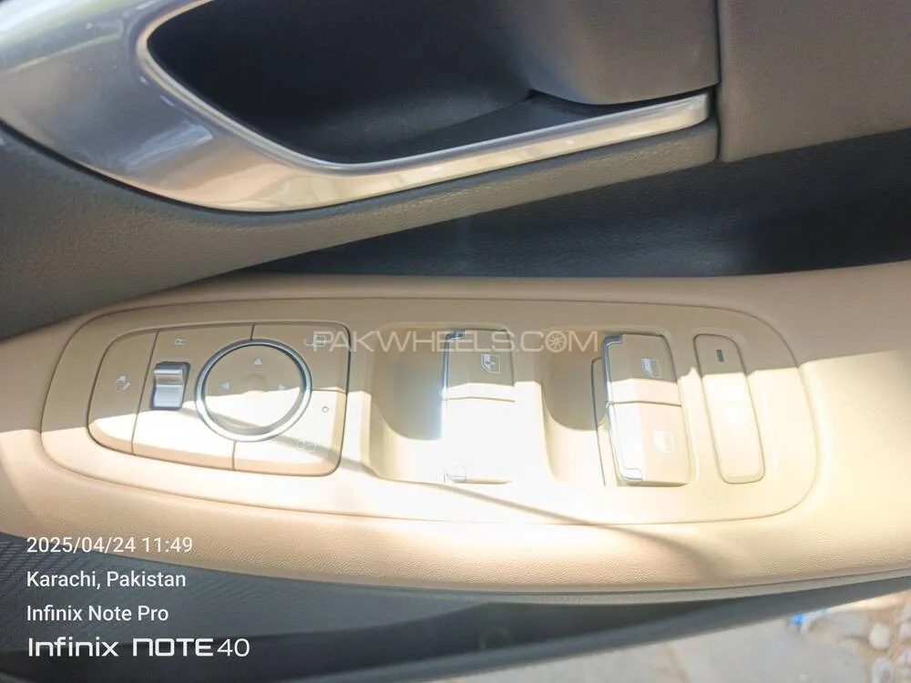 Hyundai Sonata 2024 for Sale in Karachi Hyundai Sonata 2024 for Sale in Karachi Image-12