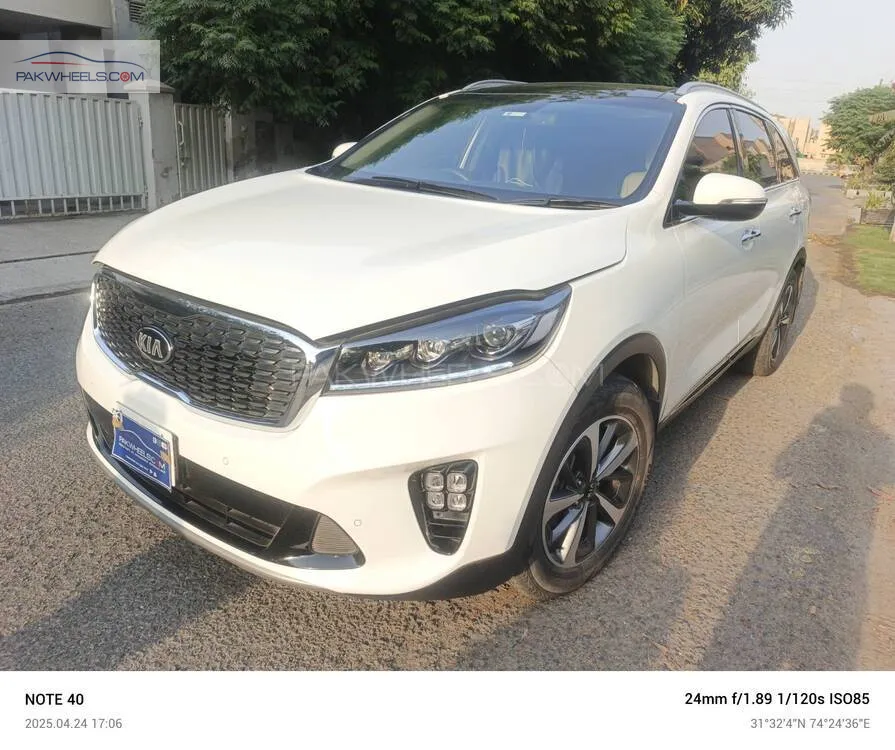 KIA Sorento 2021 for Sale in Lahore KIA Sorento 2021 for Sale in Lahore Image-3