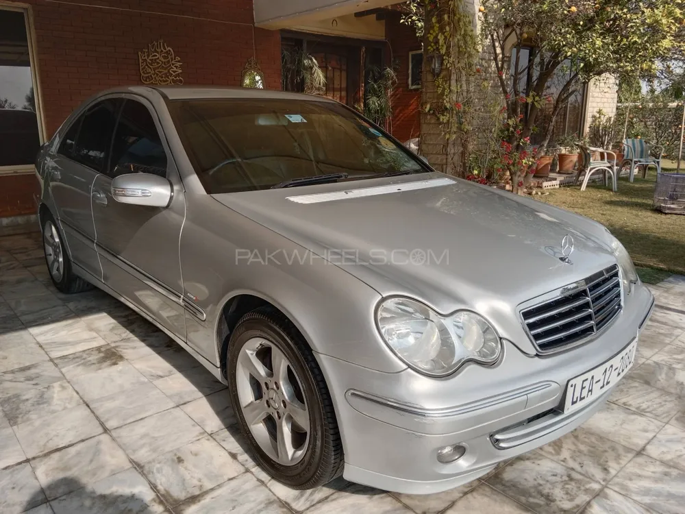 Mercedes Benz C Class 2007 for Sale in Islamabad Image-1