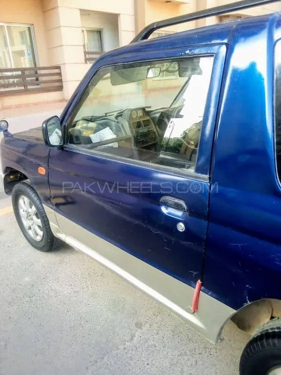 Mitsubishi Pajero Mini 1998 for Sale in Karachi Mitsubishi Pajero Mini 1998 for Sale in Karachi Image-3
