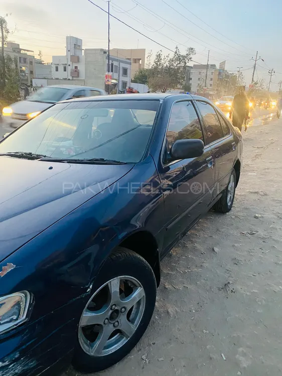 Nissan Sunny 2006 for Sale in Karachi Image-1