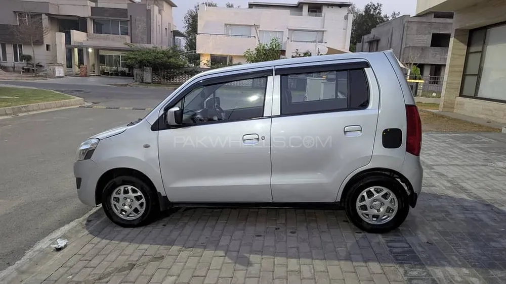 Suzuki Wagon R 2018 for Sale in Lahore Image-1