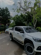 Toyota Hilux Revo G Automatic 2.8 2021 for Sale