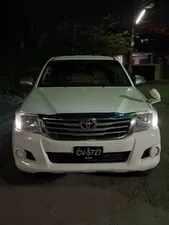 Toyota Hilux Vigo Champ G 2016 for Sale