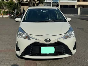 Toyota Vitz 1.0F Safety Edition III 2017 for Sale