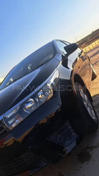 Toyota Corolla 2015 for Sale in Islamabad Image-1