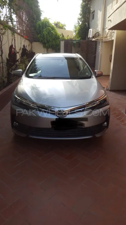 Toyota Corolla 2019 for Sale in Karachi Image-1