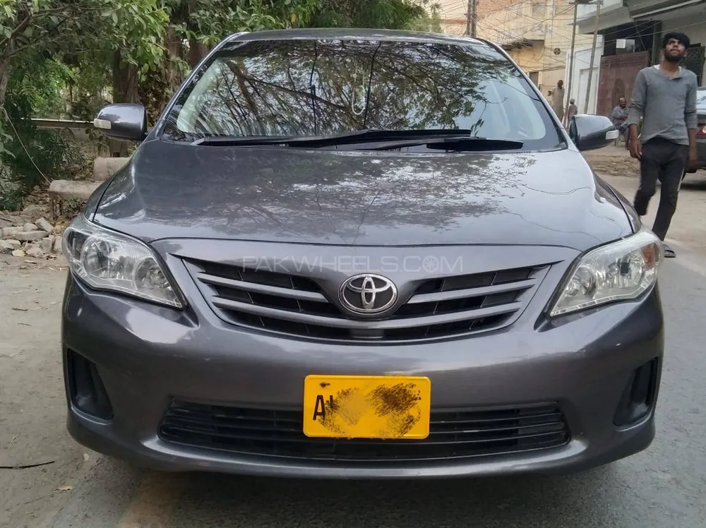 ٹویوٹا کرولا 2012 for Sale in صادق آباد Image-1