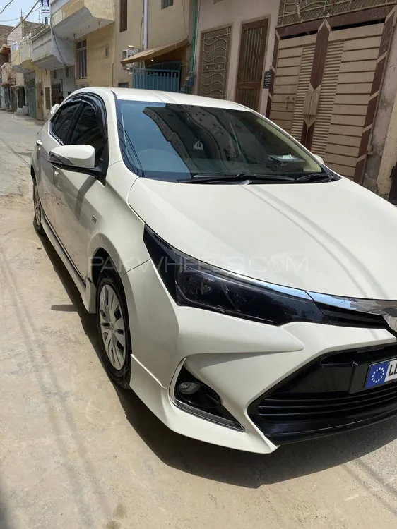 Toyota Corolla 2017 for Sale in Burewala Image-1
