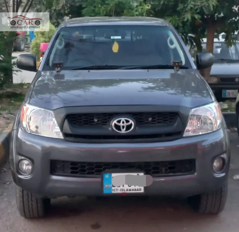 Toyota Hilux 2009 for Sale in Islamabad Image-1