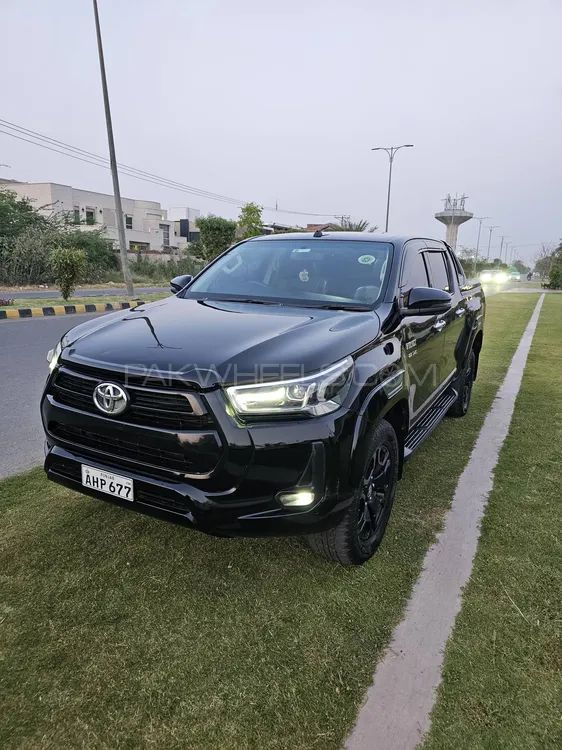 Toyota Hilux 2021 for Sale in Lahore Image-1
