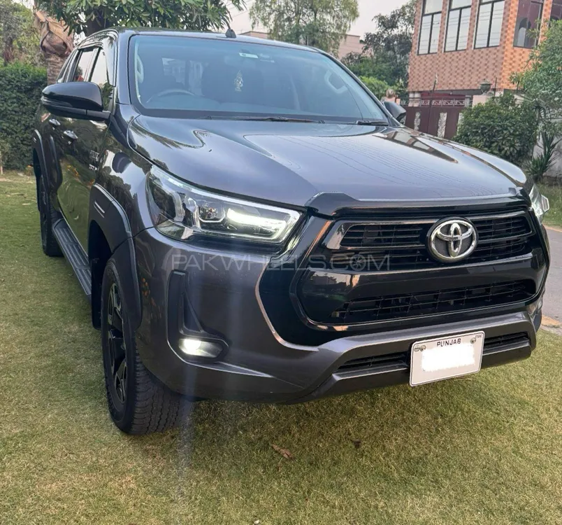 Toyota Hilux 2021 for Sale in Lahore Image-1