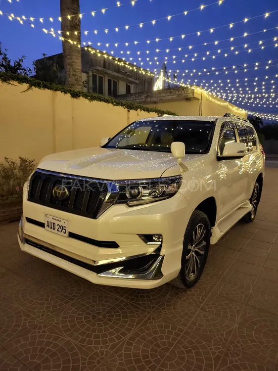 Toyota Prado 2019 for Sale in Sialkot Image-1