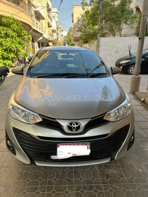 Toyota Yaris Sedan 2022 for Sale in Karachi Image-1