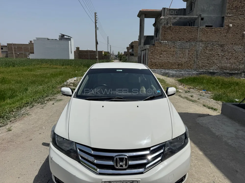 Honda City 2015 for Sale in Islamabad Image-1