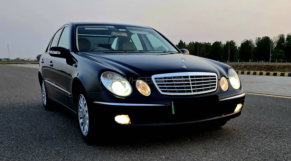مرسڈیز بینز ای کلاس 2005 for Sale in لاہور Image-1